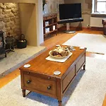 Flatts Barn Tatil Evi *