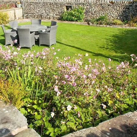 Flatts Barn Hebden