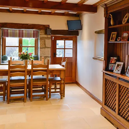 בית נופש Flatts Barn *